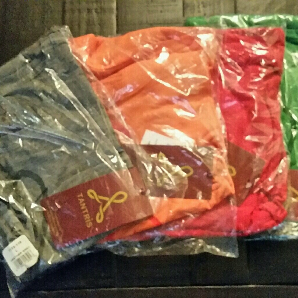 NWT Tantris Tee Orange XL